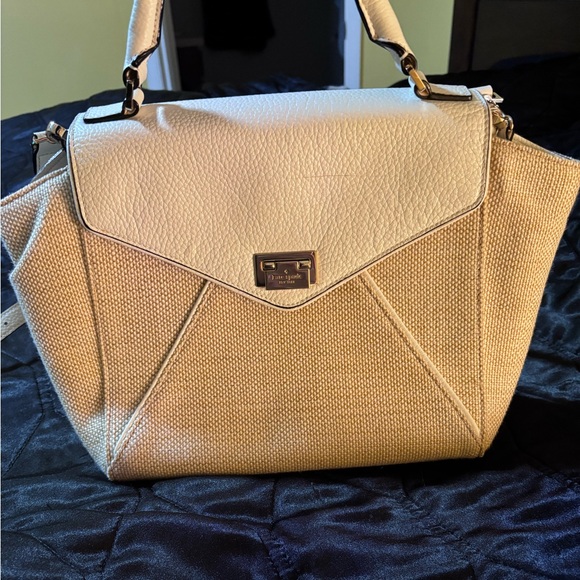 Kate Spade Crossbody - Picture 5 of 9